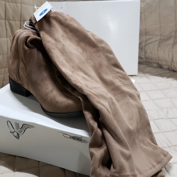 A New Day Women's Sidney Tall Boot Size 7M - Picture 4 of 7